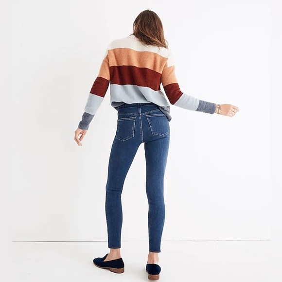 Madewell Pull On Jeans - Picture 2 of 12